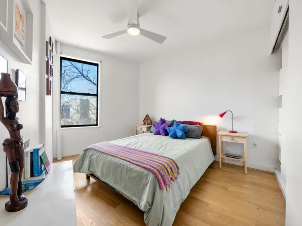 834 Riverside Drive image 18 of 31