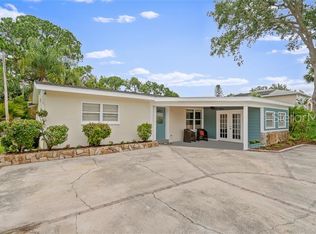 4619 Helena St NE, Saint Petersburg, FL 33703
