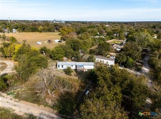 210 Latham Cir, Holland, TX 76534