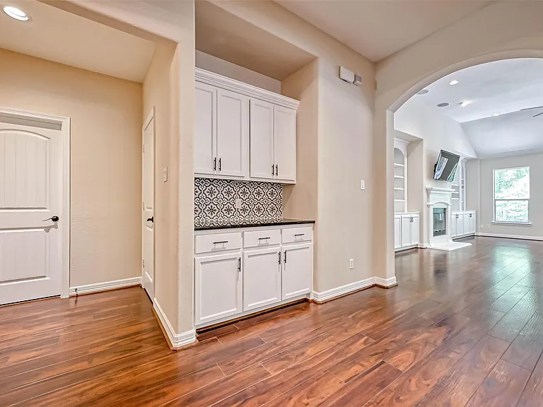 150 W Heritage Mill Cir — Photo 9