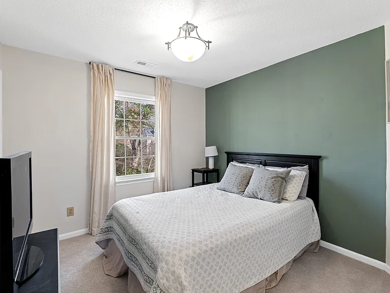 8625 Vanburgh Ct — Photo 20
