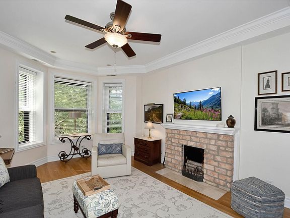 2nd image of 1703 N Crilly Ct APT 2