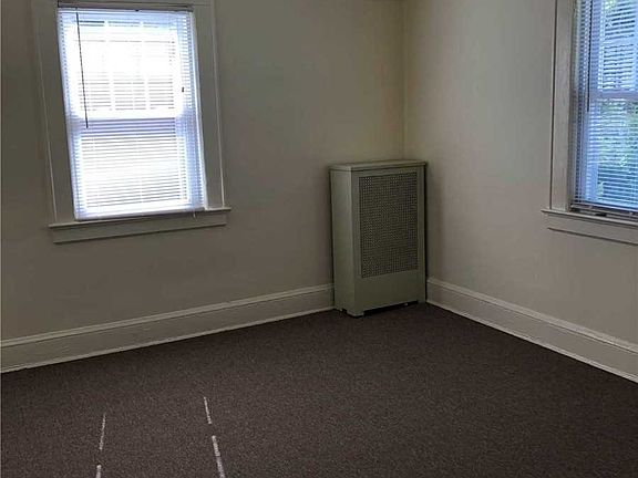 5th image of 537 N 2nd St