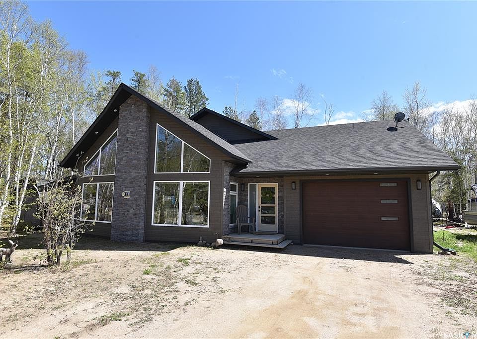 1st image of 213 Birch AVENUE