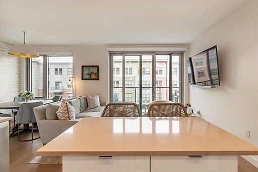 5th image of 45 Lewis St #401