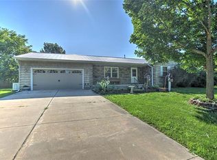 2570 Sangamon Rd, Decatur, IL 62521