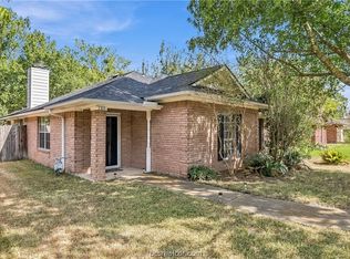 2305 Carnation Ct, College Station, TX 77840