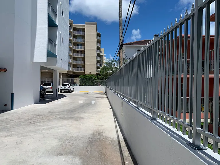 Vista del Rio Apartments — Photo 14