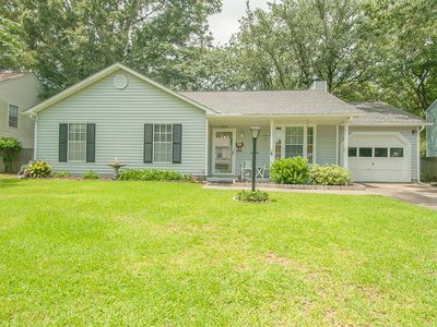 8111 Halifax Way, Charleston, SC, 29420