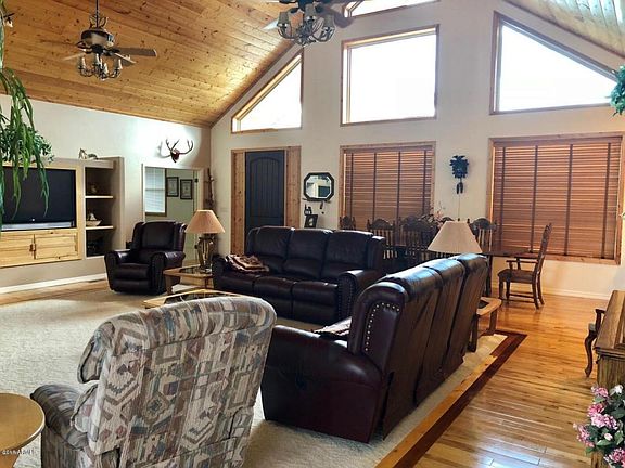 5th image of 961 W Sierra Pines Dr