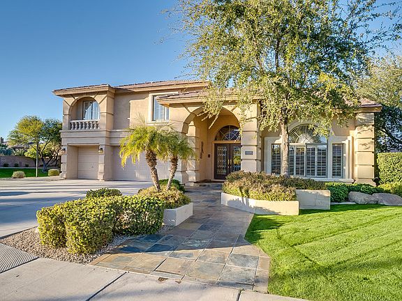 3rd image of 1368 E Canyon Way