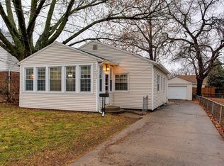 3152 SW 12th Pl, Des Moines, IA 50315
