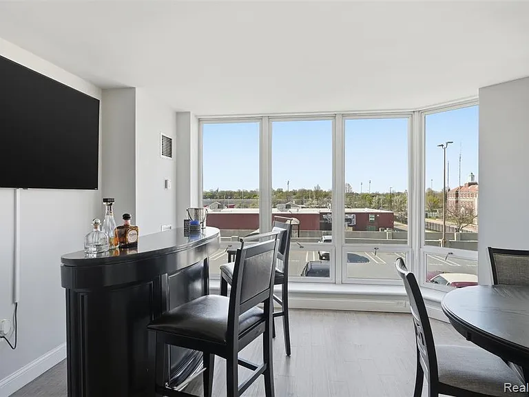 250 E Harbortown Dr #404 — Photo 12