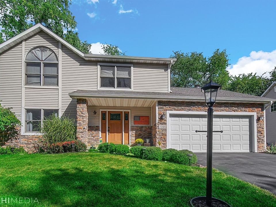 1st image of 2205 Alan Dr