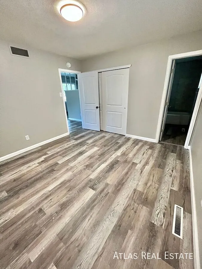 West Side 1-Bedroom Ready for Tours! With Move in Special! — Photo 4