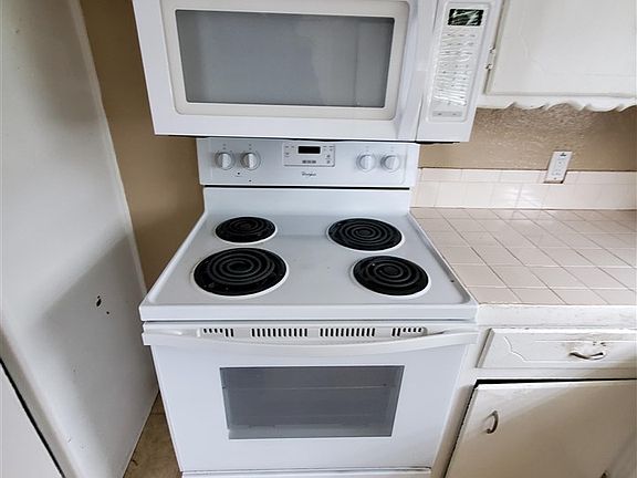 4th image of 88 SW 45th St