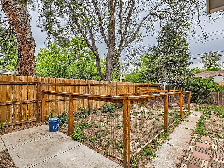 3066 S Wolff St — Photo 28