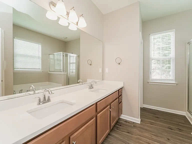 16826 Macanthra Dr — Photo 11