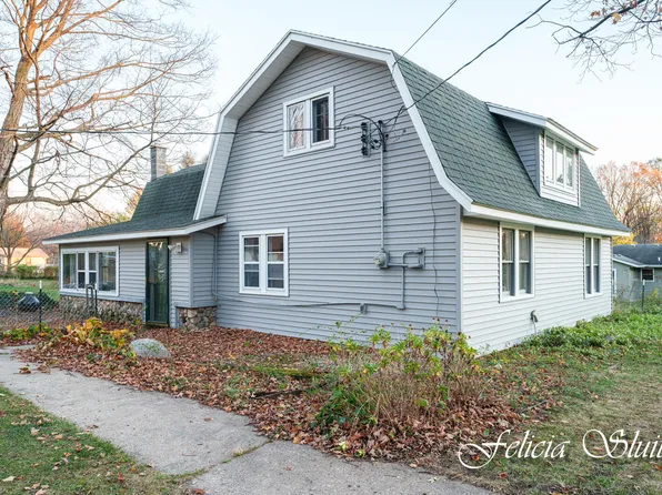 4760 Byron Center Ave SW, Wyoming, MI 49519