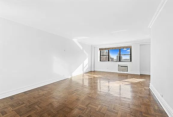 2nd image of 176 E 77th St APT 17E