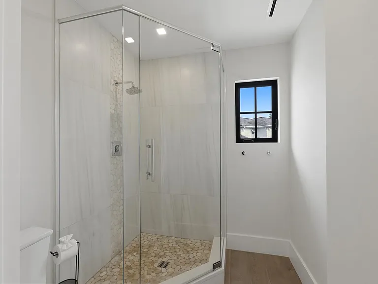 200 Bahia Point — Photo 17