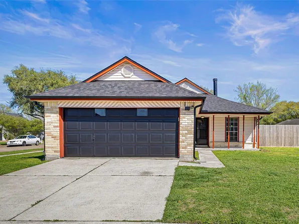 8210 Windfall Ct, Houston, TX 77040