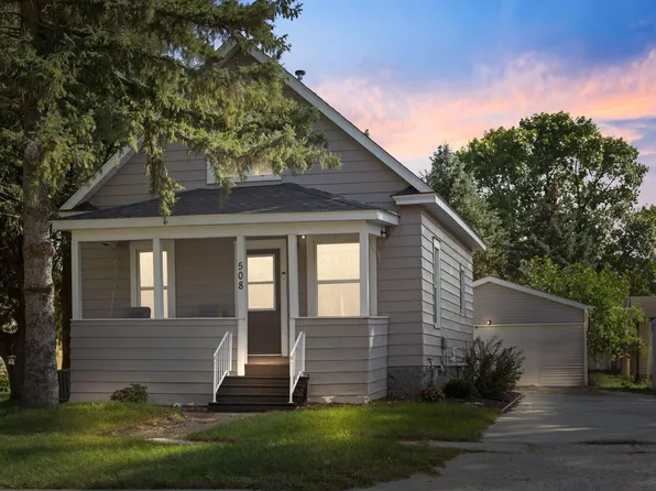508 7th Ave SE, Waseca, MN 56093