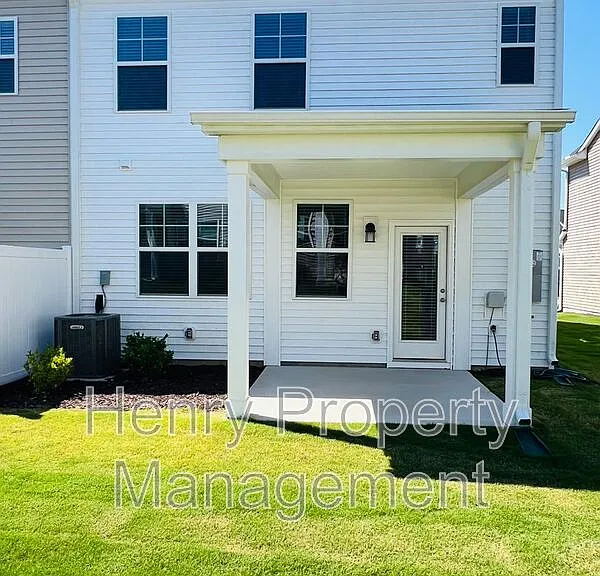 387 Thompson Overlook Way — Photo 17