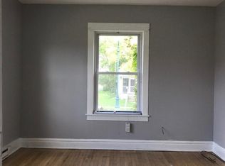 714 W Washington St APT 1, Joliet, IL 60435