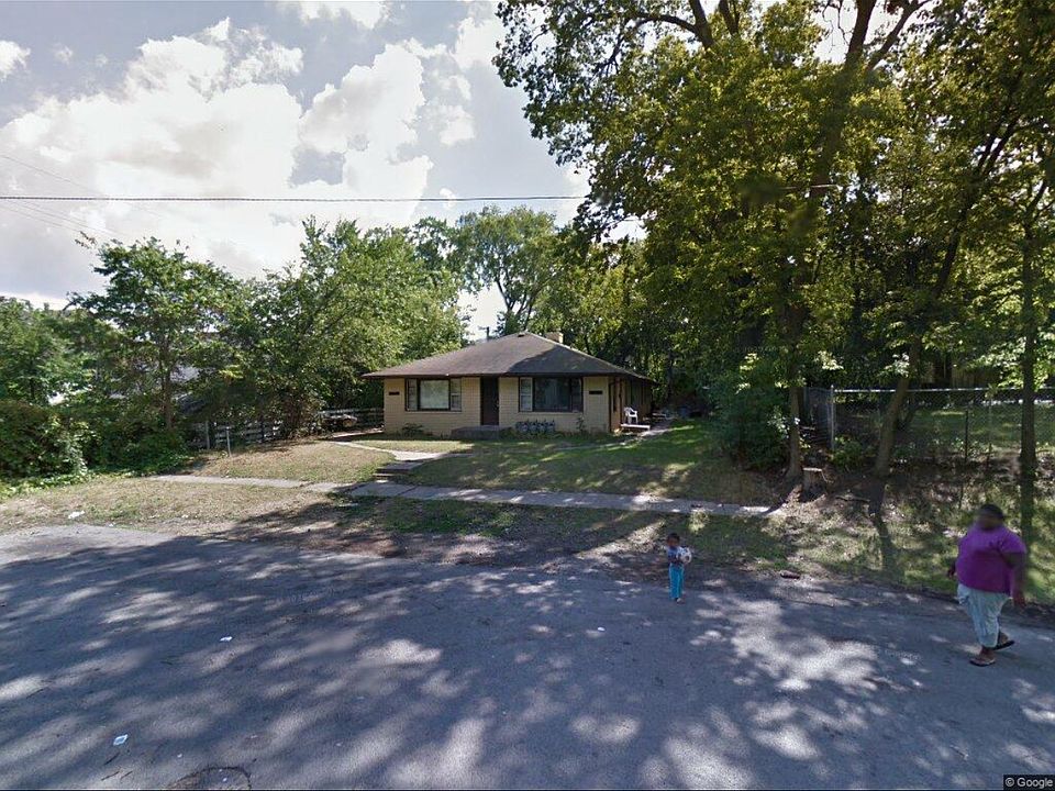 1st image of 1119 Woodlawn Ave