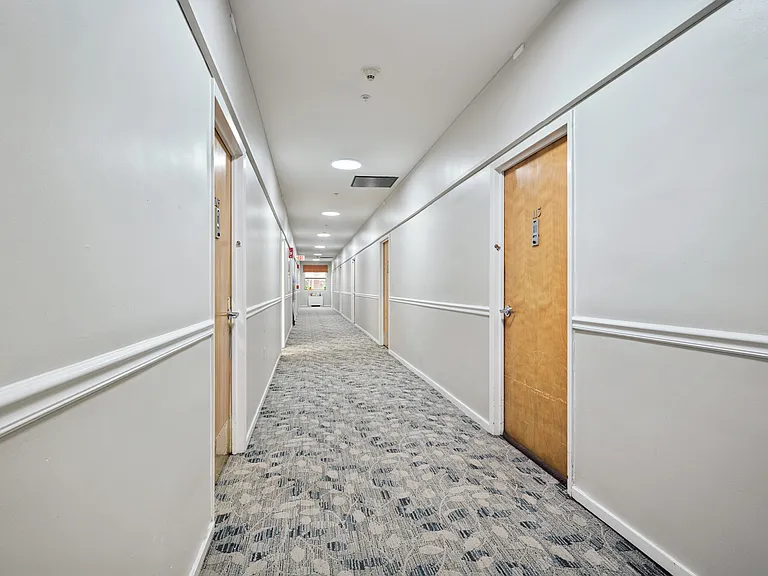 The York House 55 Plus — Photo 15