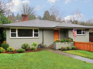 7818 Fauntleroy Way SW, Seattle, WA 98136