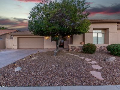 5823 S AMBERWOOD Drive, Chandler, AZ, 85248