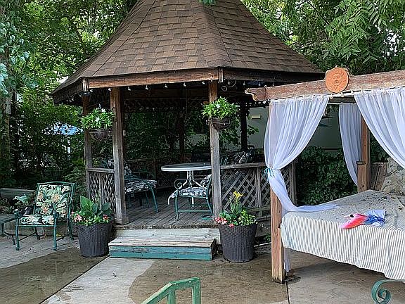 Gazebo and cabana bed 