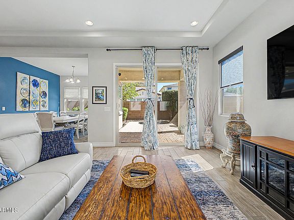 5th image of 20993 E CARRIAGE Way