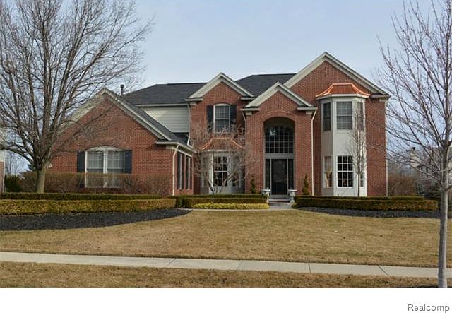 1st image of 44676 Oak Forest Dr