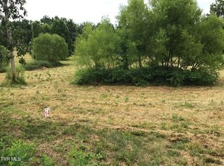 14 Deerwood Rd, Greeneville, TN 37743