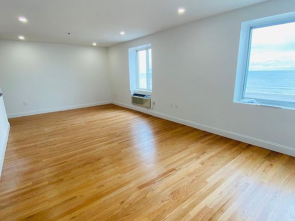 2nd image of 48 Franklin Blvd #0