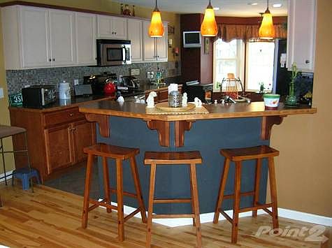 Kitchen bar seating