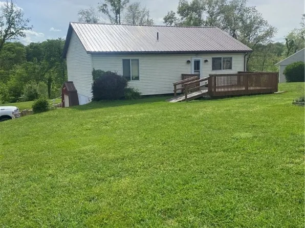 46512 Sidehill Rd, East Liverpool, OH 43920
