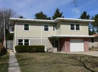 2616 N 28th St, Sheboygan City, WI 53083