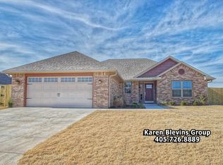 2208 Timbers Blvd, Shawnee, OK 74804