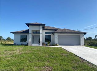 1702 W 13th St, Lehigh Acres, FL 33972