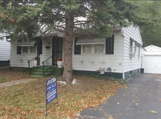 6 South Dr, Decatur, IL 62526