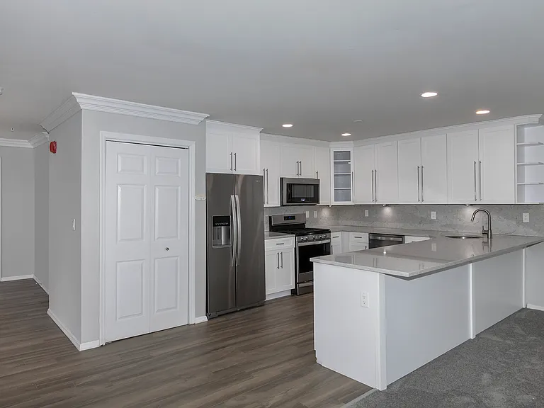 Fairfield Knolls North At Port Jefferson — Photo 17