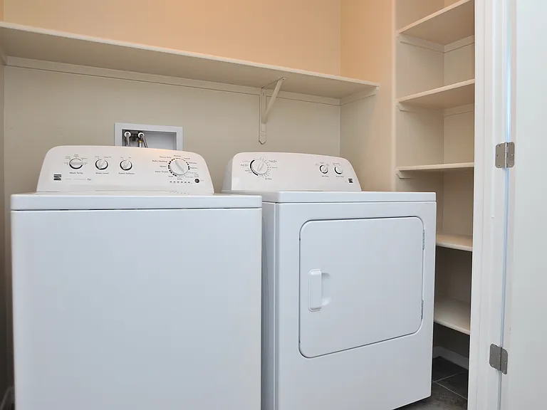 1218 E Blacklidge Dr #1101 — Photo 41
