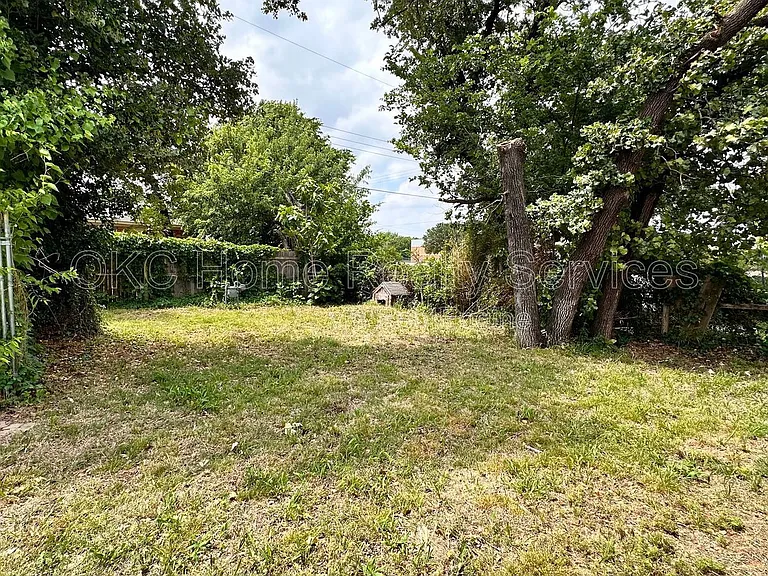 1617 N Christine Dr — Photo 23