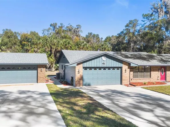 1575 Ridgewood St, Deland, FL 32720