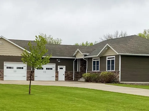 310 Linwood St, Tyler, MN 56178