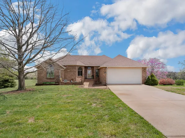 3988 N Farm Road 35, Ash Grove, MO 65604